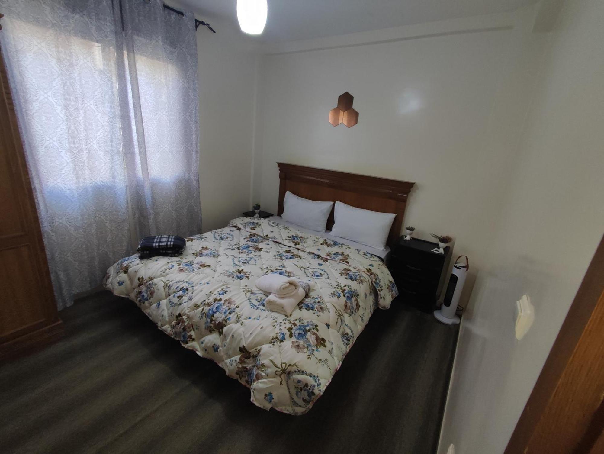 Superbe appartement au rez-de-chaussée avec clim mobile,parking et wifi gratuit Casa Blanca Exterior foto