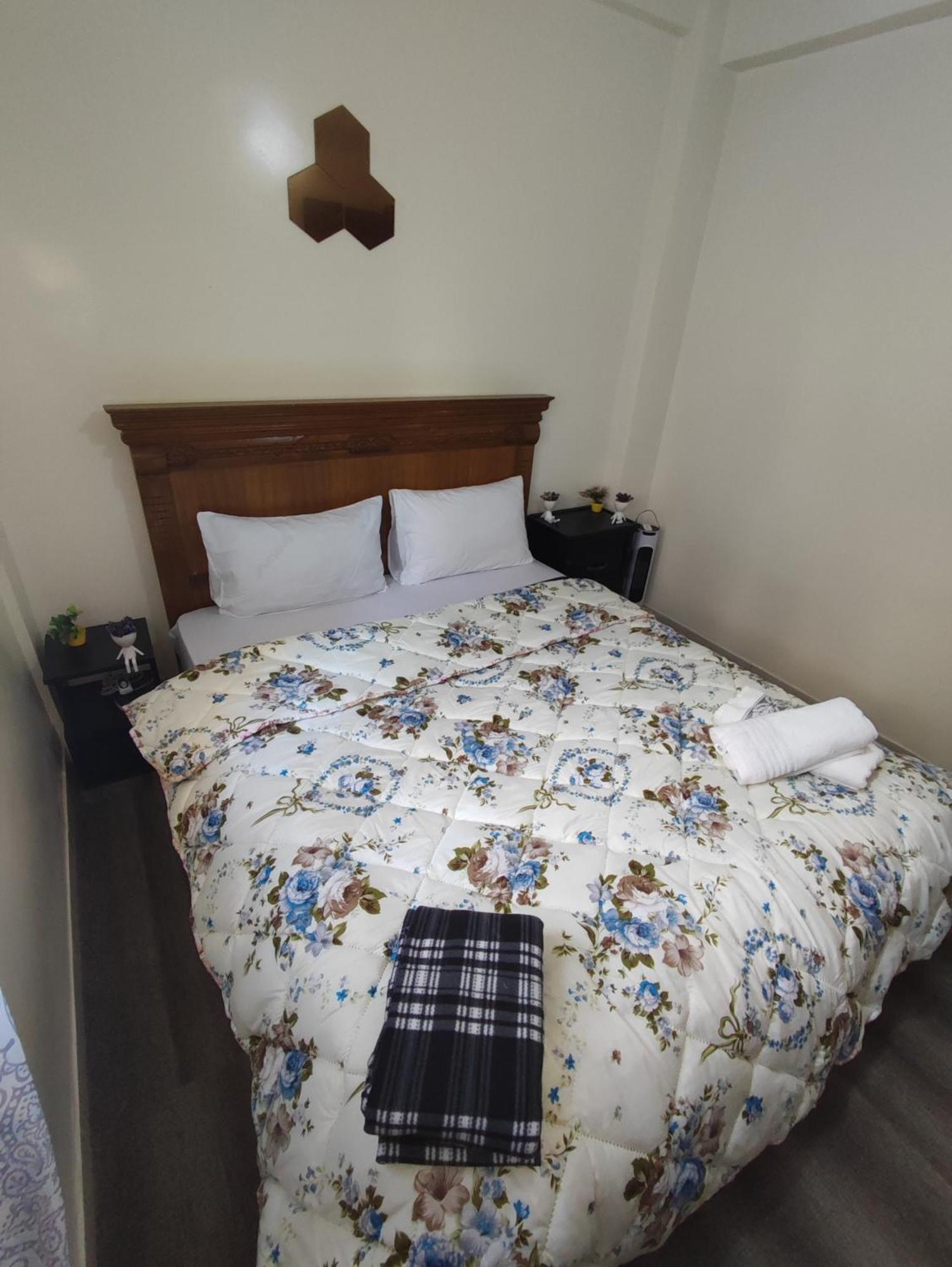 Superbe appartement au rez-de-chaussée avec clim mobile,parking et wifi gratuit Casa Blanca Exterior foto